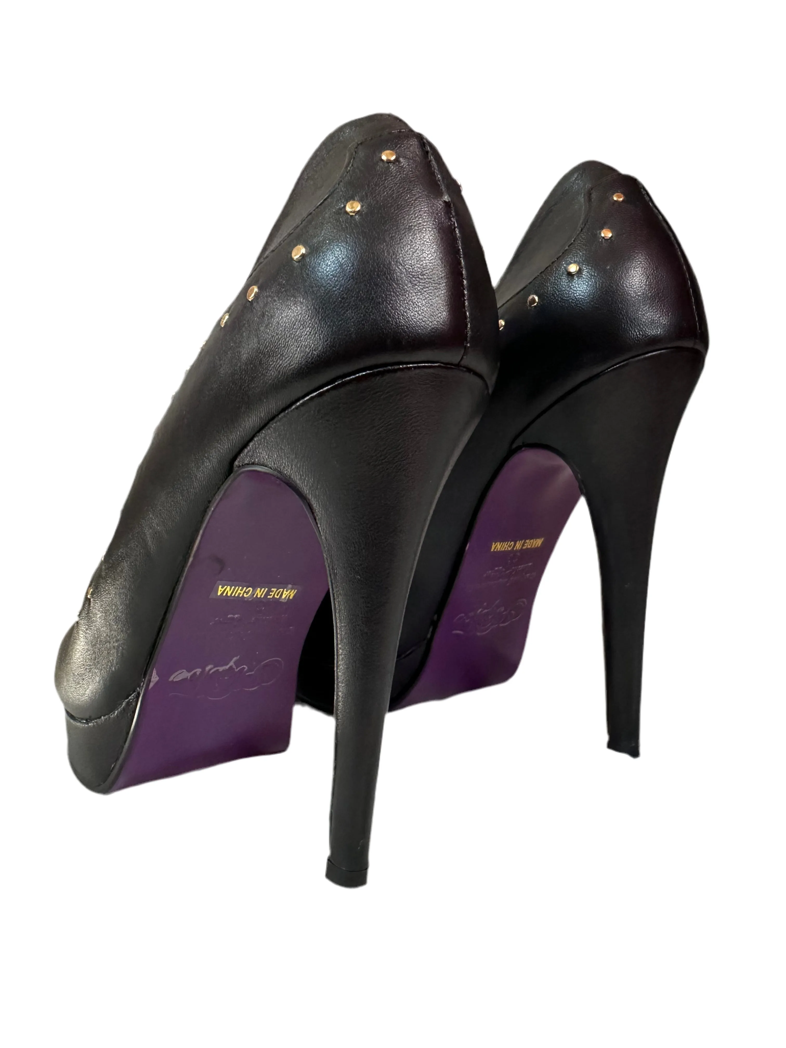 Black Leather Stud Pumps