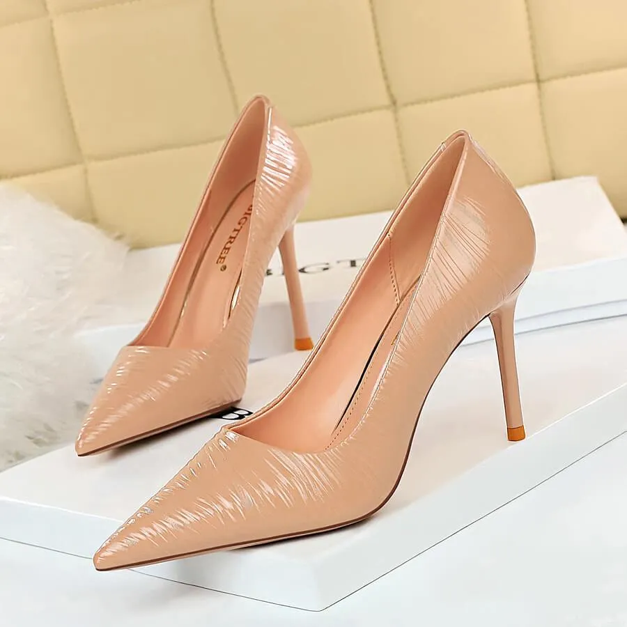 Sexy PU Point Toe Slip On Pumps